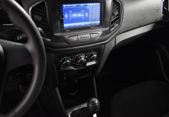 Подержанный автомобиль LADA (ВАЗ) XRAY 2019 года (20 фото)