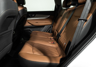 Подержанный автомобиль Chery Tiggo 8 Pro Max 2022 года (10 фото)