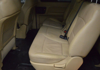 Подержанный автомобиль Hyundai H-1 2018 года (9 фото)