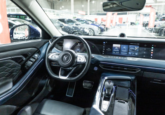Подержанный автомобиль Voyah Free 2021 года (23 фото)