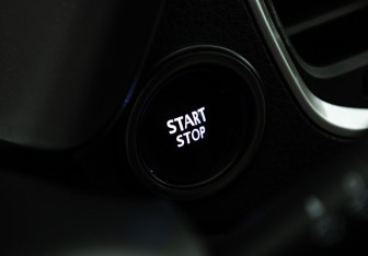 Подержанный автомобиль LADA (ВАЗ) Vesta Sedan 2024 года (15 фото)