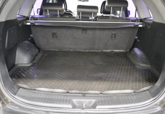 Подержанный автомобиль Kia Sorento 2011 года (19 фото)