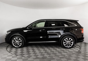 Подержанный автомобиль Kia Sorento 2020 года (9 фото)