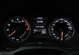 Подержанный автомобиль Audi A3 Sedan 2019 года (12 фото)