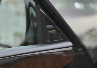 Подержанный автомобиль Infiniti QX80 2019 года (22 фото)