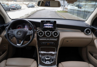 Подержанный автомобиль Mercedes-Benz GLC Coupe 2018 года (10 фото)