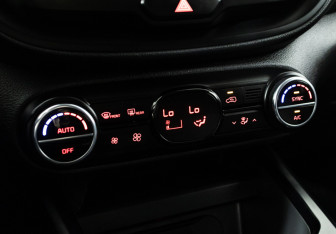 Подержанный автомобиль Kia Soul 2019 года (16 фото)