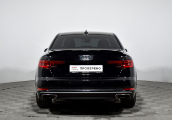 Подержанный автомобиль Audi A4 Sedan 2019 года (6 фото)