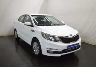 Подержанный автомобиль Kia Rio Sedan 2016 года (3 фото)