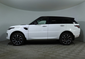 Подержанный автомобиль Land Rover Range Rover Sport 2018 года (9 фото)
