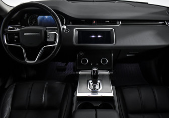 Подержанный автомобиль Land Rover Range Rover Evoque 2022 года (11 фото)
