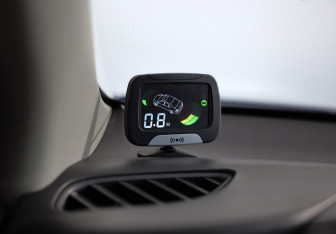 Подержанный автомобиль Mitsubishi Outlander 2015 года (14 фото)