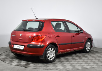 Подержанный автомобиль Peugeot 307 Hatchback 2007 года (5 фото)