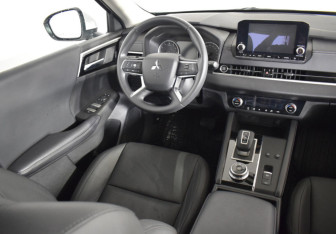 Новый Mitsubishi Outlander 2023 (47 фото)
