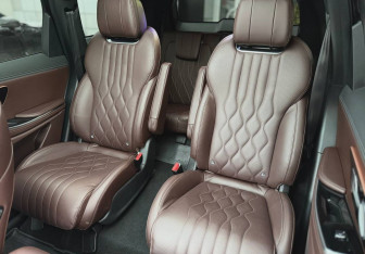 Подержанный автомобиль Exeed VX 2023 года (35 фото)