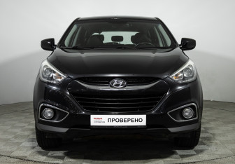 Подержанный автомобиль Hyundai ix35 2015 года (2 фото)