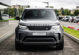 Подержанный автомобиль Land Rover Discovery 2019 года (4 фото)