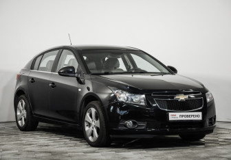 Подержанный автомобиль Chevrolet Cruze Hatchback 2012 года (3 фото)