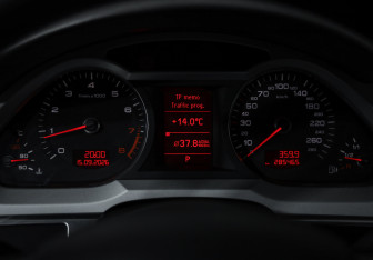 Подержанный автомобиль Audi A6 Sedan 2009 года (12 фото)