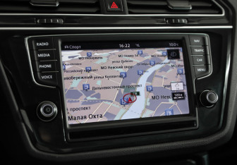 Подержанный автомобиль Volkswagen Tiguan 2017 года (15 фото)