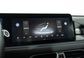 Подержанный автомобиль Exeed TXL 2021 года (18 фото)