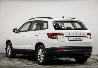 Подержанный автомобиль Skoda Karoq 2020 года (7 фото)