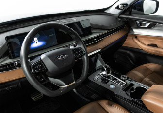 Подержанный автомобиль Chery Tiggo 8 Pro Max 2023 года (11 фото)