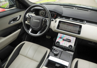 Подержанный автомобиль Land Rover Range Rover Velar 2018 года (10 фото)
