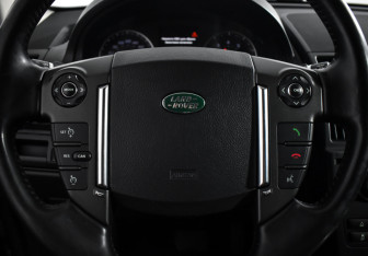 Подержанный автомобиль Land Rover Freelander 2014 года (17 фото)