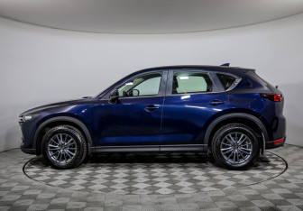 Подержанный автомобиль Mazda CX-5 2017 года (8 фото)
