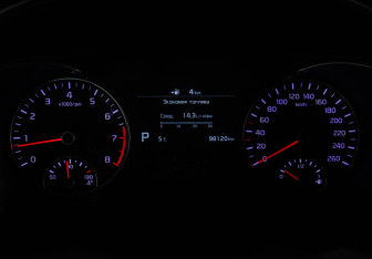 Подержанный автомобиль Kia Optima Sedan 2018 года (38 фото)