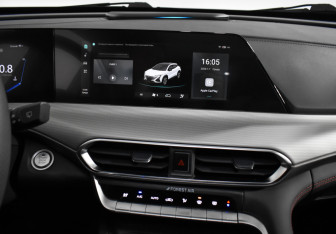 Подержанный автомобиль Changan UNI-T 2023 года (13 фото)