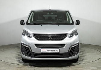 Подержанный автомобиль Peugeot Traveller 2019 года (2 фото)