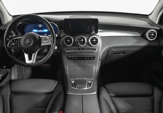 Подержанный автомобиль Mercedes-Benz GLC Coupe 2020 года (13 фото)