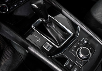 Подержанный автомобиль Mazda CX-5 2018 года (10 фото)