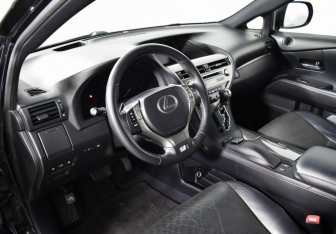 Подержанный автомобиль Lexus RX 2012 года (9 фото)