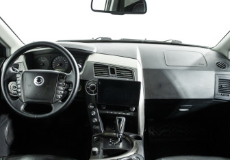 Подержанный автомобиль SsangYong Kyron 2014 года (13 фото)