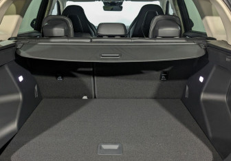 Новый Hongqi HS3 2025 (8 фото)