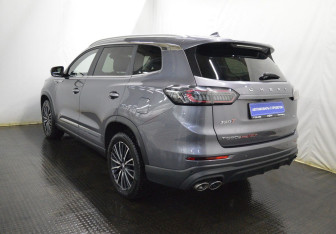 Подержанный автомобиль Chery Tiggo 8 Pro Max 2022 года (7 фото)