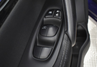 Подержанный автомобиль Nissan Qashqai 2014 года (18 фото)