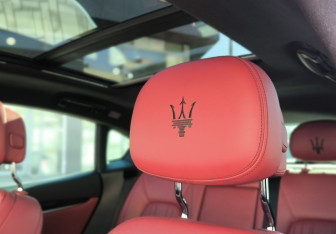 Подержанный автомобиль Maserati Levante 2018 года (26 фото)