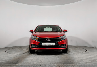 Подержанный автомобиль LADA (ВАЗ) Vesta Sedan 2016 года (2 фото)