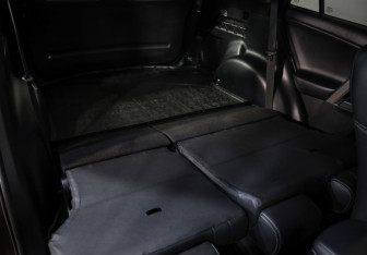 Подержанный автомобиль Toyota RAV4 2019 года (27 фото)