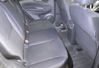 Подержанный автомобиль Nissan Qashqai 2015 года (13 фото)