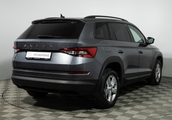 Подержанный автомобиль Skoda Kodiaq 2021 года (5 фото)