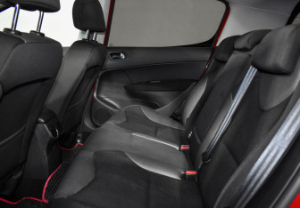 Подержанный автомобиль Peugeot 308 Hatchback 2009 года (12 фото)