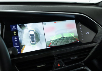 Подержанный автомобиль Geely Tugella 2023 года (19 фото)