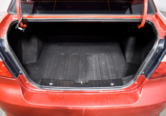 Подержанный автомобиль Chevrolet Aveo Sedan 2011 года (15 фото)