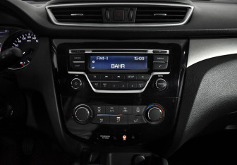 Подержанный автомобиль Nissan Qashqai 2018 года (16 фото)