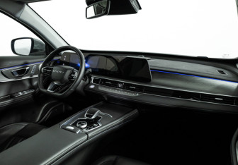 Подержанный автомобиль Chery Tiggo 8 Pro Max 2023 года (9 фото)